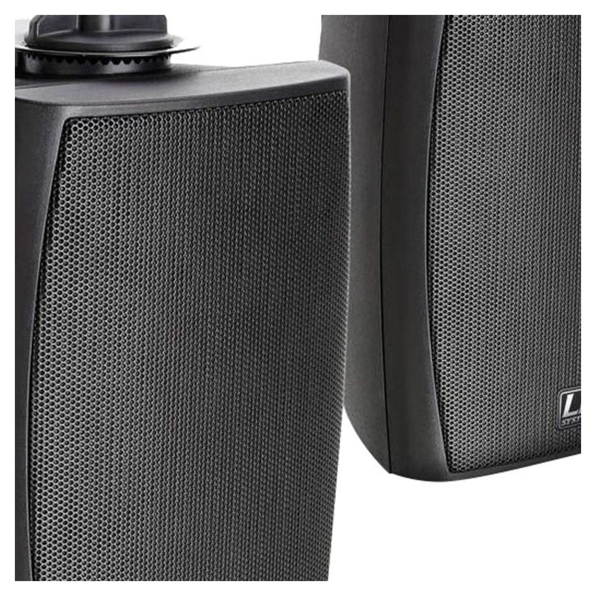 LD Systems Bafles De 4" Ld Montaje A Pared 2 Vias Negro par en uso – LD Systems México | Armonía Musical