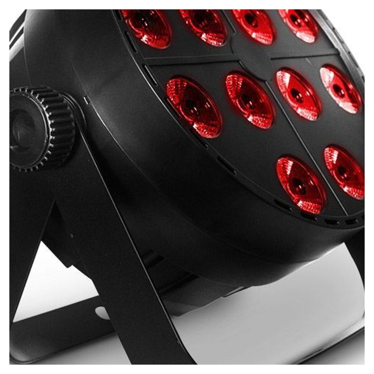 AlienPro PAR 12X10 RGBUV en uso – AlienPro México | Armonía Musical