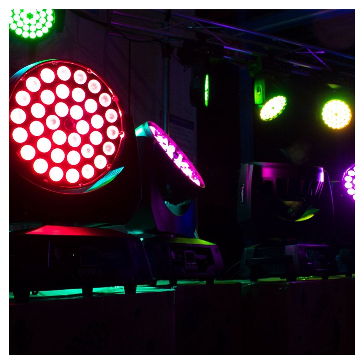 AlienPro COSMO 36X15 detalle – AlienPro México | Armonía Musical