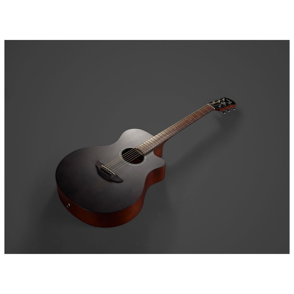 Guitarra electroacústica Yamaha APX600M Smoky Black vista posterior | Armonía Musical México