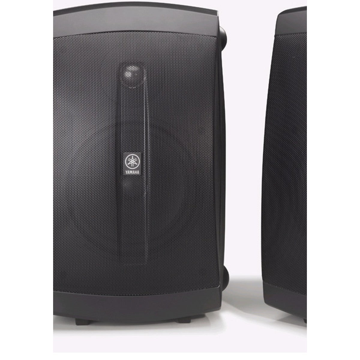 Bocina Yamaha NS-AW350 negra detalle individual frontal | Armonía Musical México