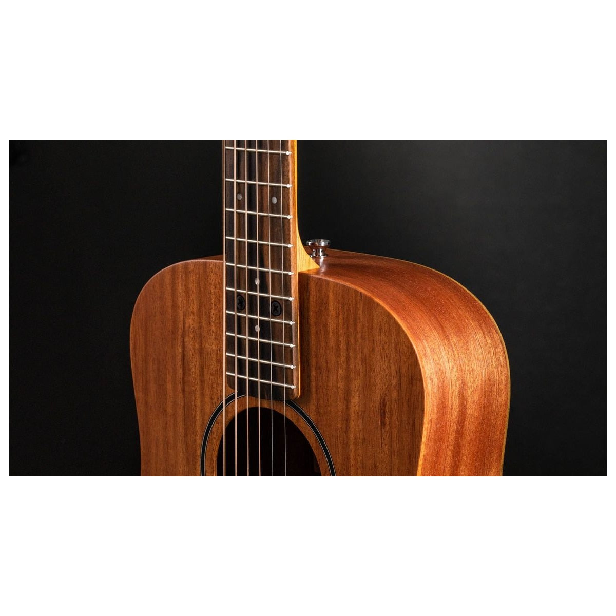 Taylor Guitars Baby Taylor BT2-e vista trasera – Guitarras Electroacústicas | Armonía Musical México
