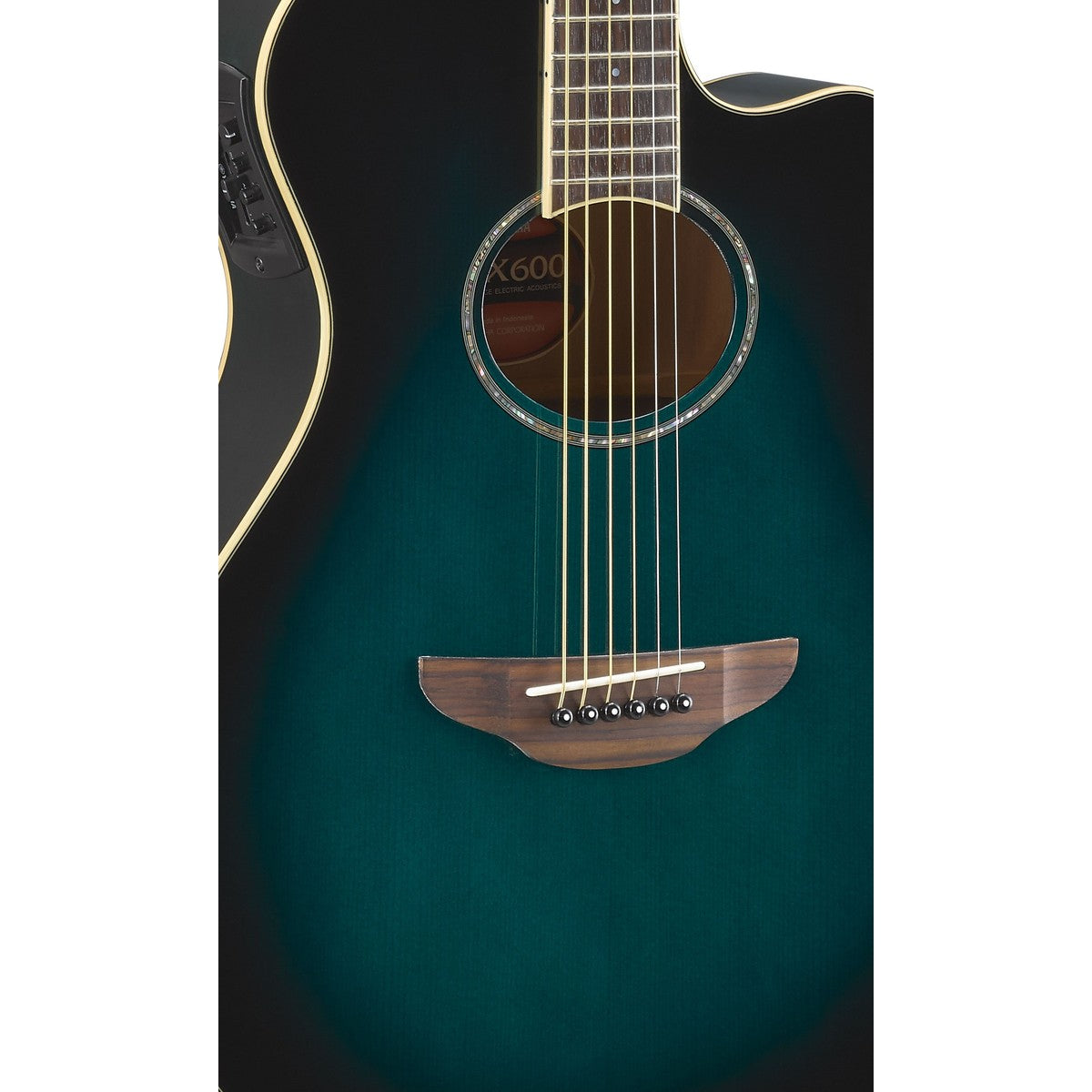 Guitarra Yamaha APX600 oriental blue burst detalle cuerpo y tarraja | Armonía Musical México