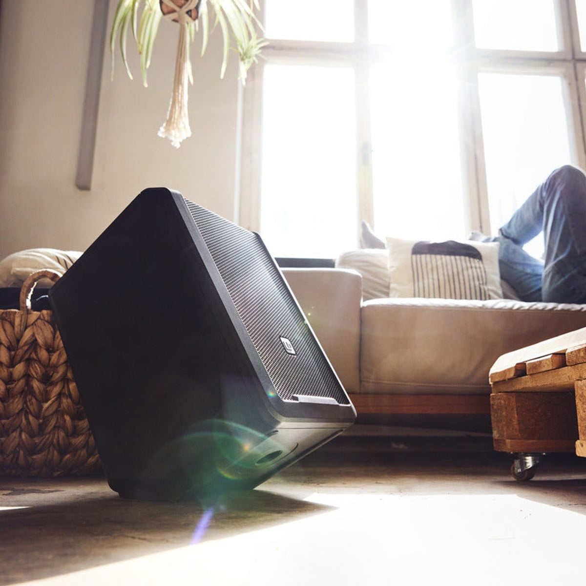 Bocina LD Systems ANNY 8 con Bluetooth y Batería Recargable – Negro | Distribuidor Autorizado México en uso | Armonía Musical