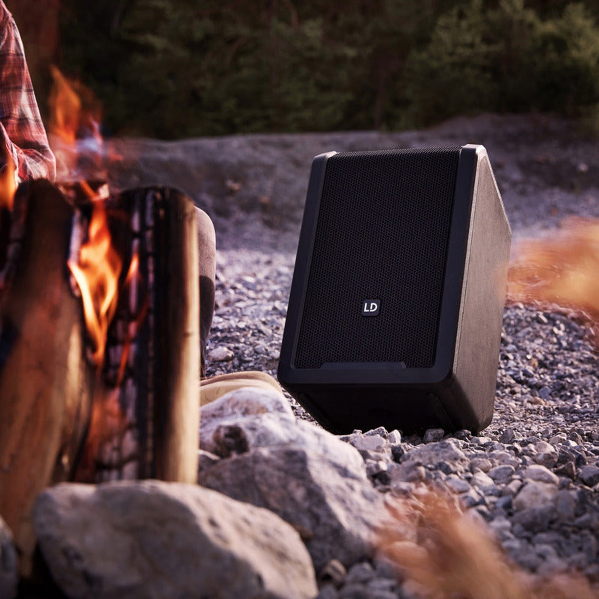 Bocina Ld Systems Anny 8 Con Bluetooth Y Bateria Recargable Negro vista 4 – Bocinas y Audio | Armonía Musical México