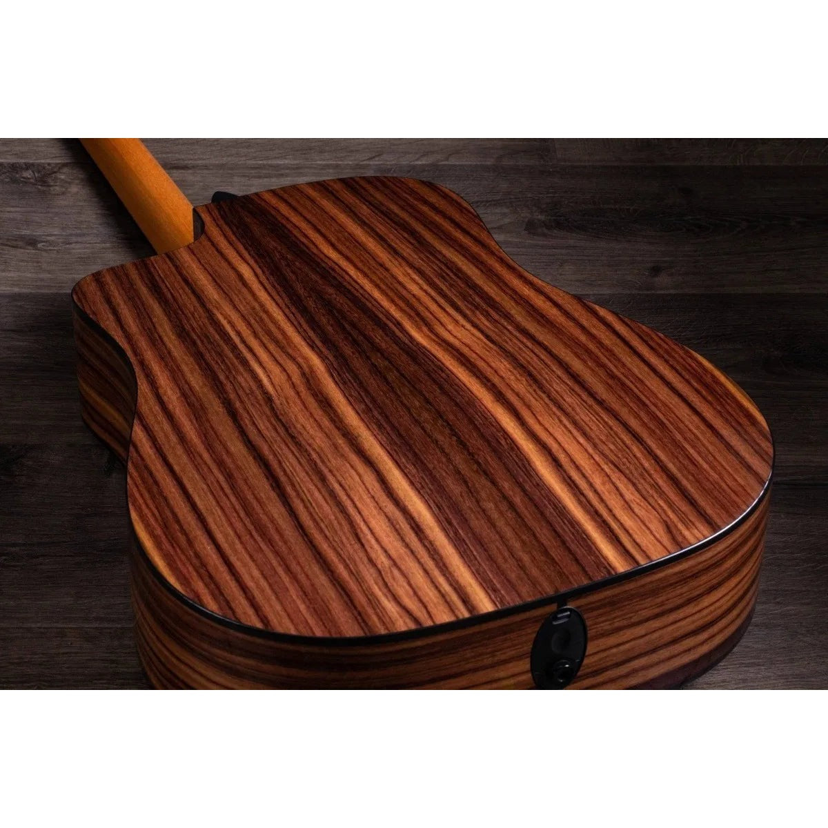 Taylor Guitars Guitarra Acústica Taylor 210ce Diestros Natural Satin vista 13 – Guitarras Acústicas | Armonía Musical México
