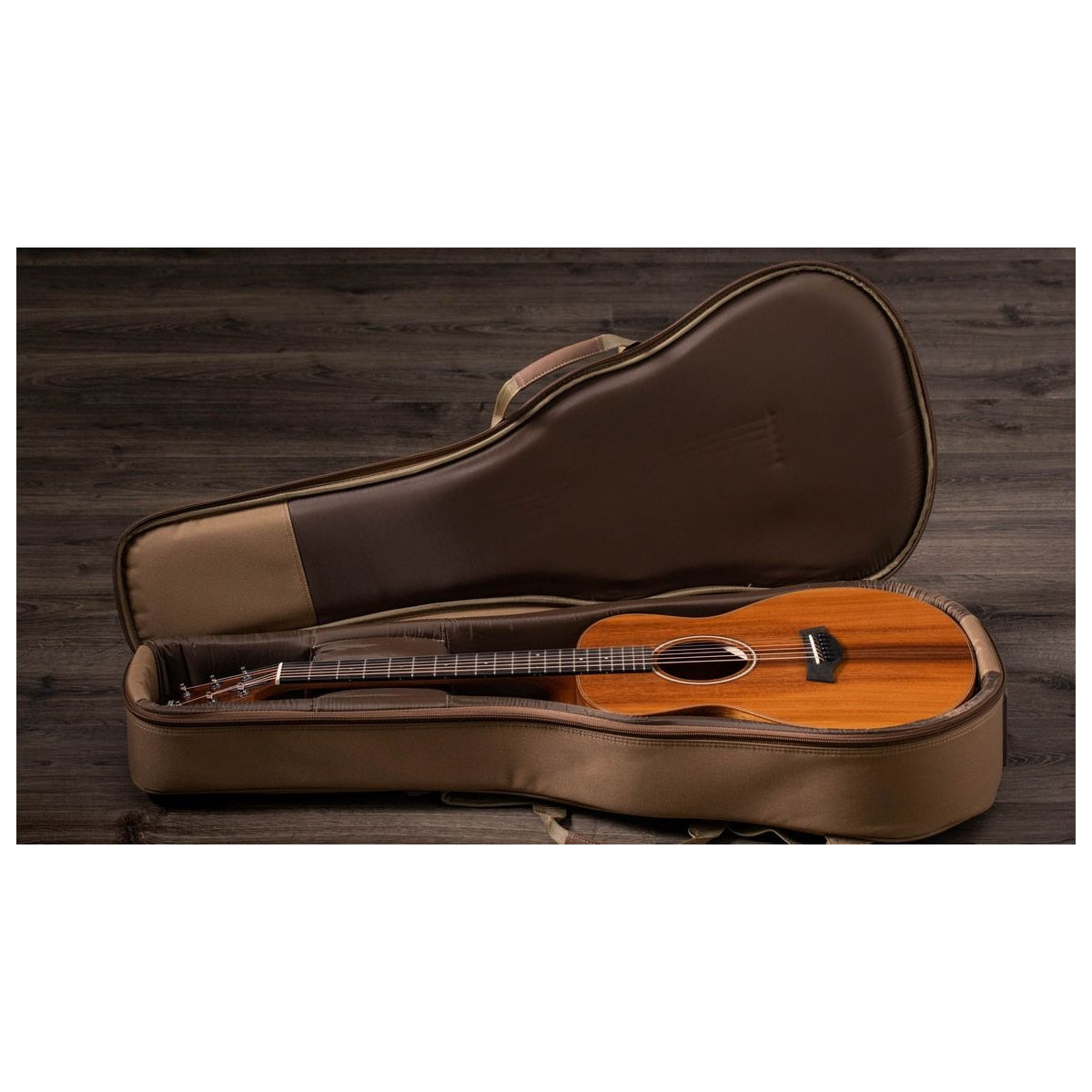 Taylor Guitars GS Mini-E KOA en uso – Guitarras Electroacústicas | Armonía Musical México
