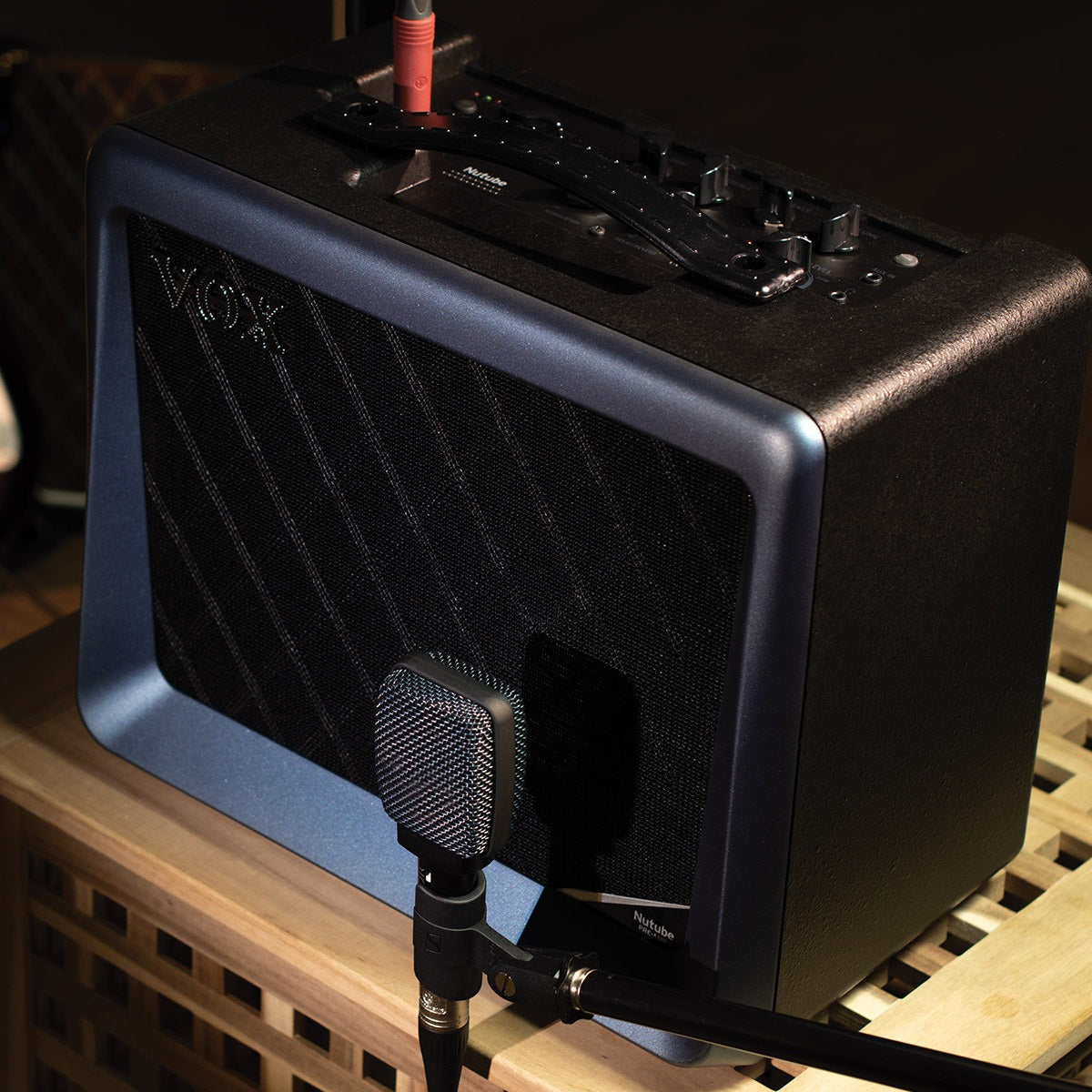 VOX Amplificador Vox VX50 GTV Para Guitarra 50W Negro vista superior – Bocinas y Audio | Armonía Musical México