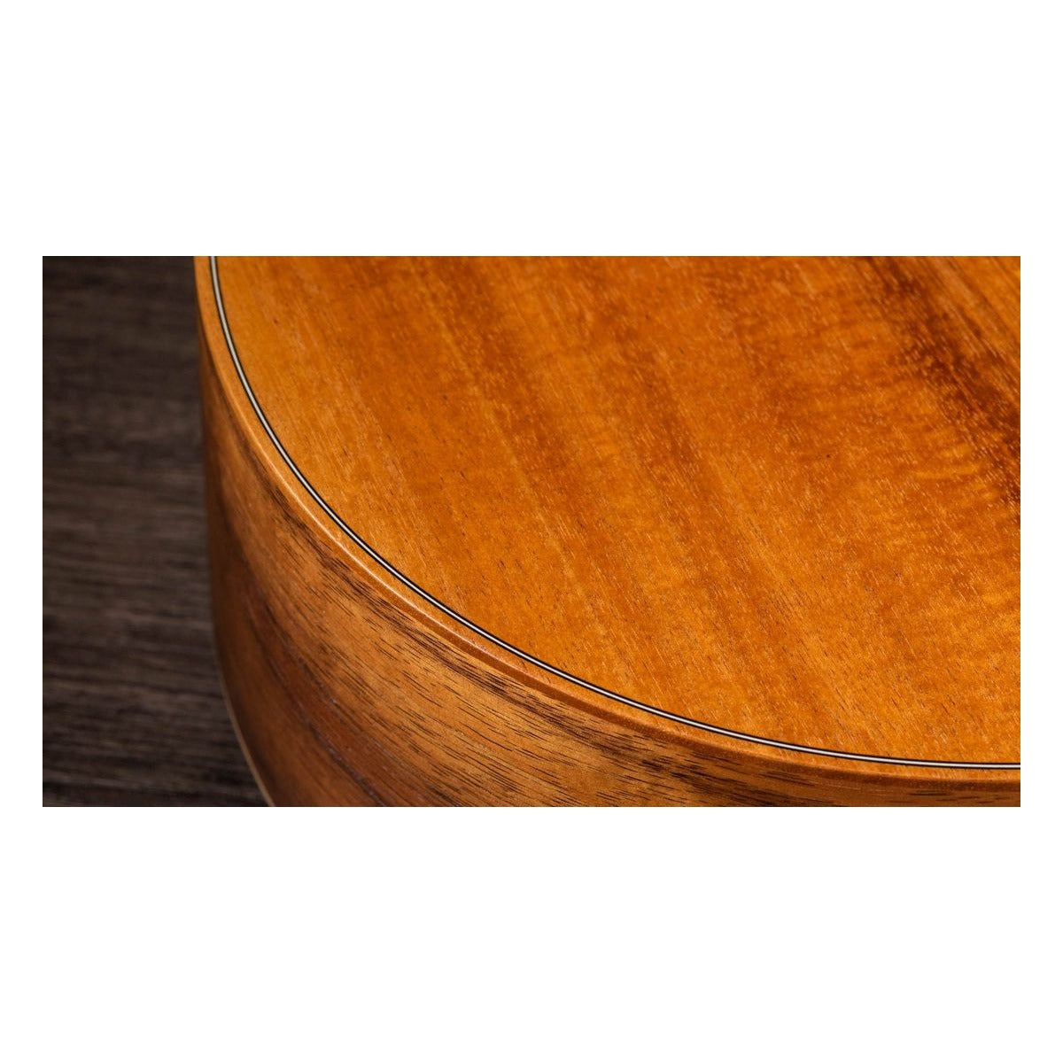 Taylor Guitars Guitarra Electroacústica Taylor GS Mini-E KOA vista 3 – Guitarras Electroacústicas | Armonía Musical México