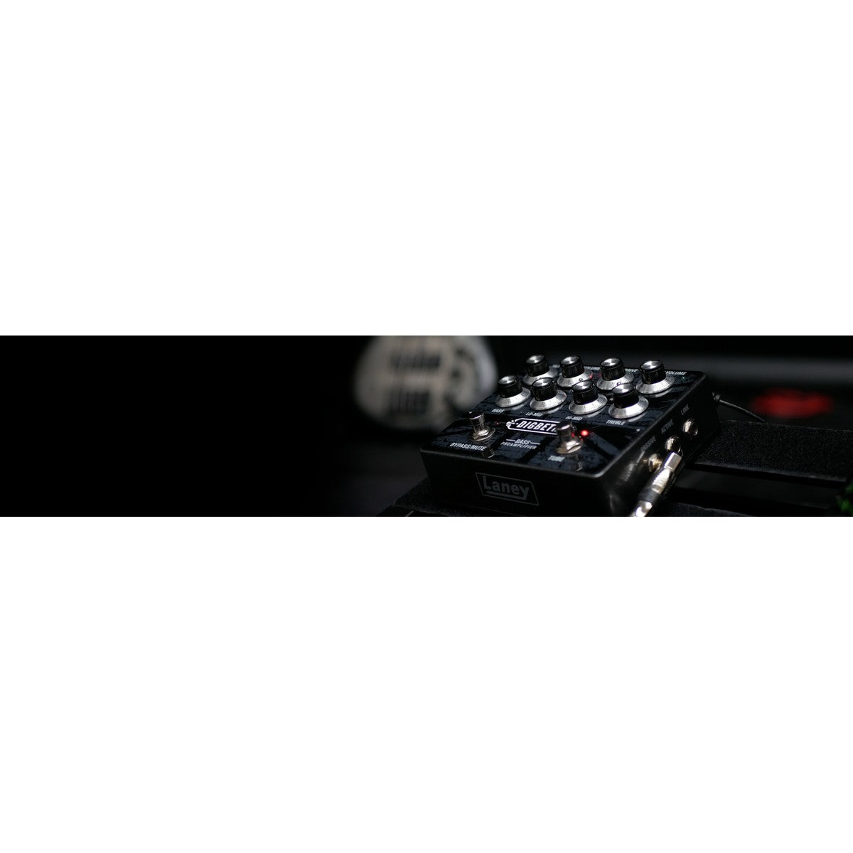 Laney DB-PRE en uso – amplificador de bajo | Armonía Musical México