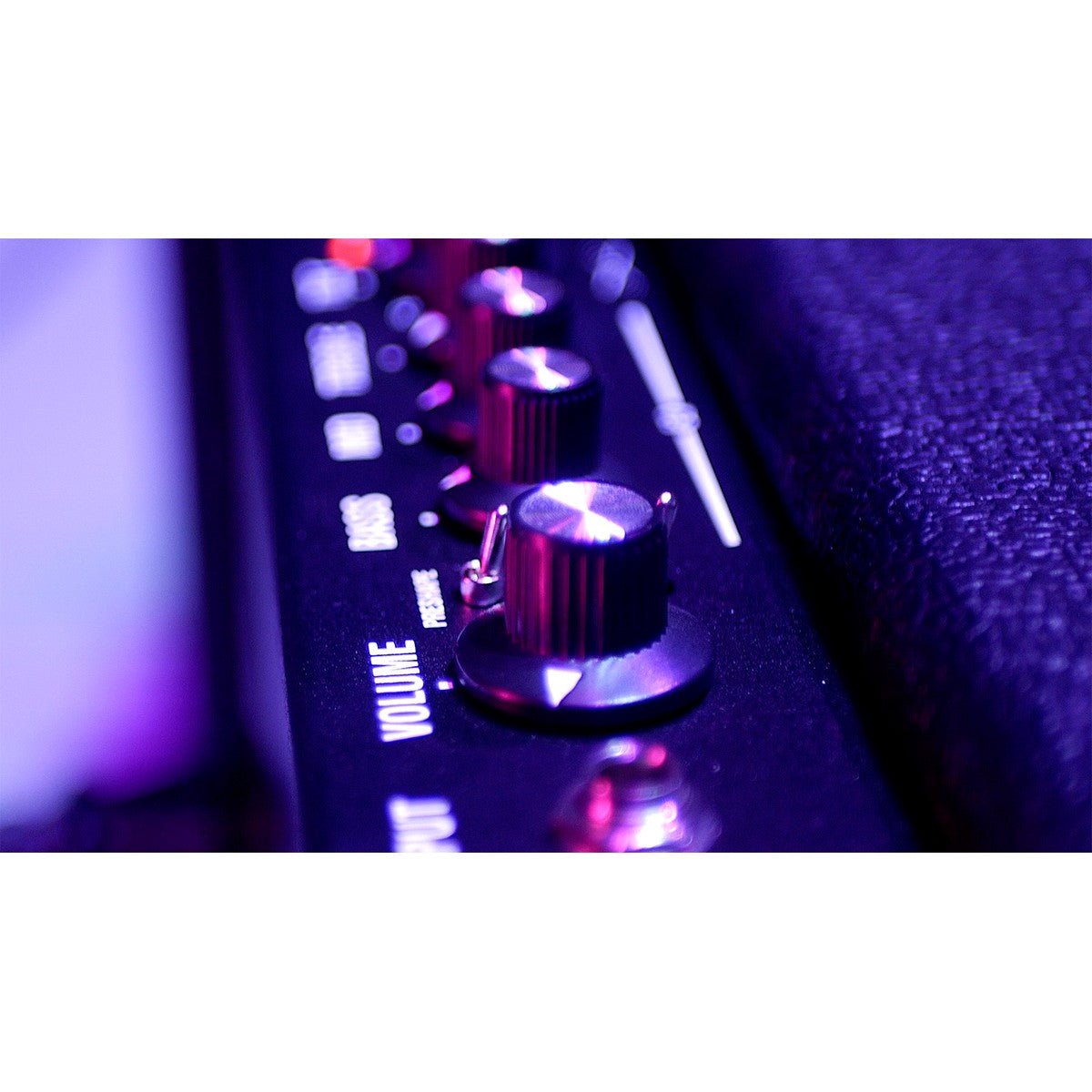 Laney DBF30 detalle – amplificador de bajo | Armonía Musical México