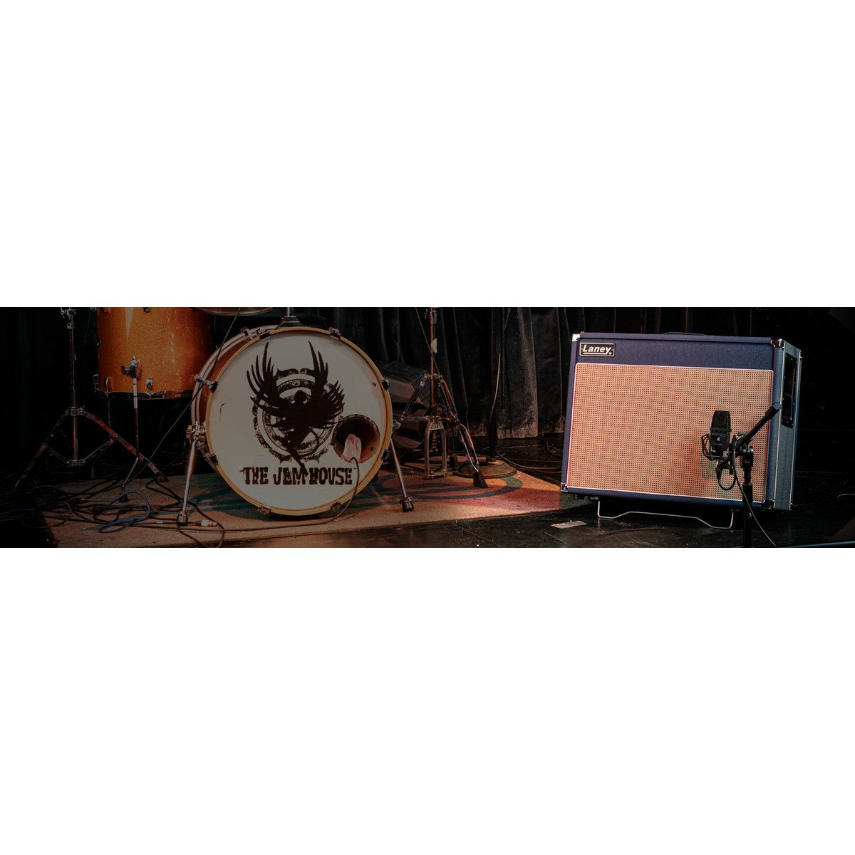 Laney L20T-212 en uso – amplificador de guitarra | Armonía Musical México