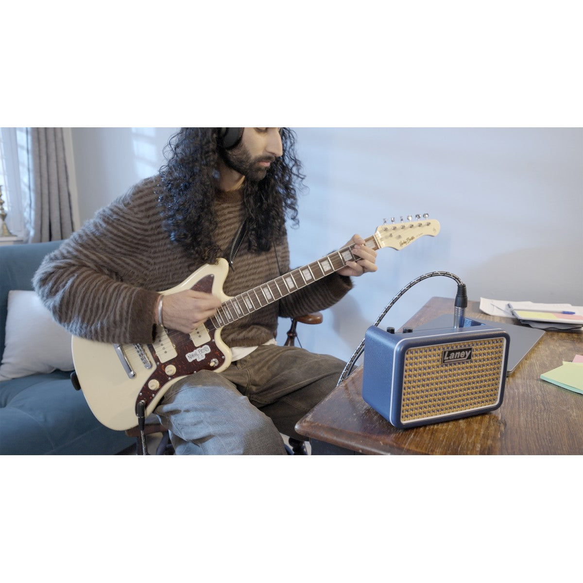 Laney PRISM-MINI-BK detalle – amplificador de guitarra | Armonía Musical México