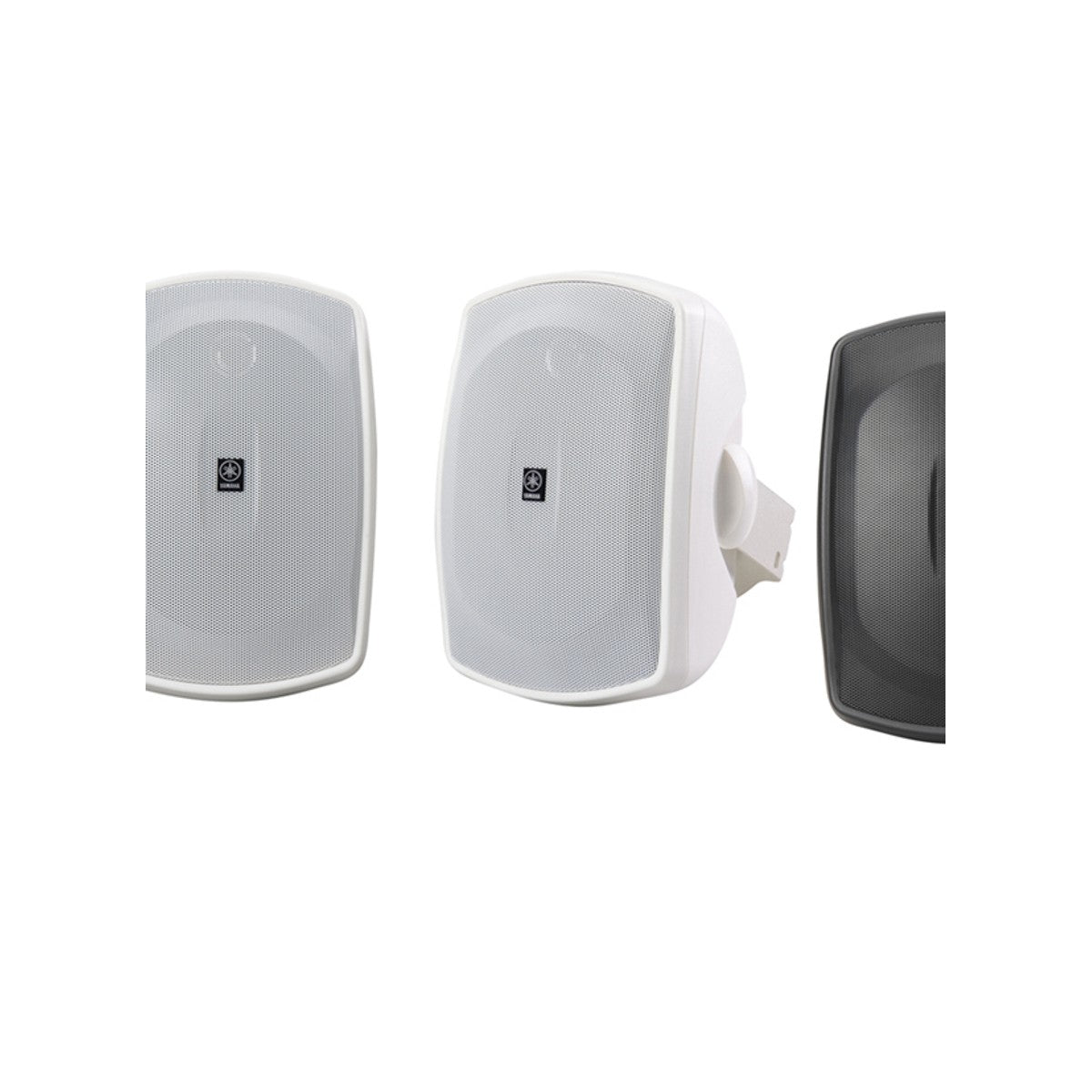 Bocina Yamaha NS-AW390W intemperie par Blanco blanco detalle individual con soporte | Armonía Musical México