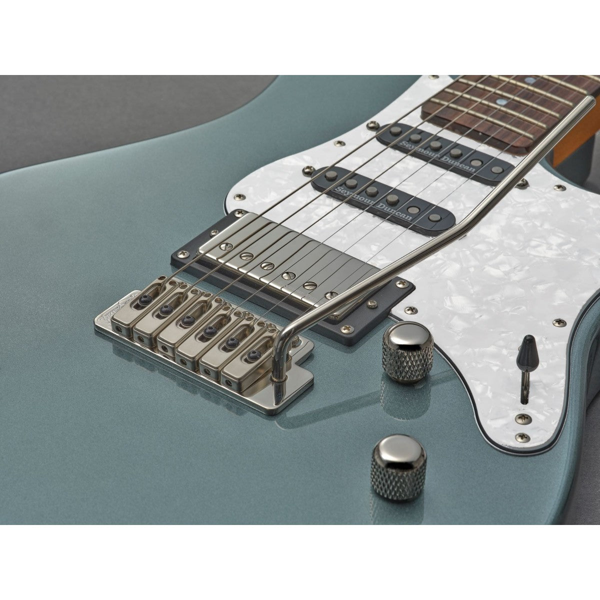 Guitarra eléctrica Yamaha PAC612VIIX Pacifica Mist Green detalle puente Wilkinson | Armonía Musical México