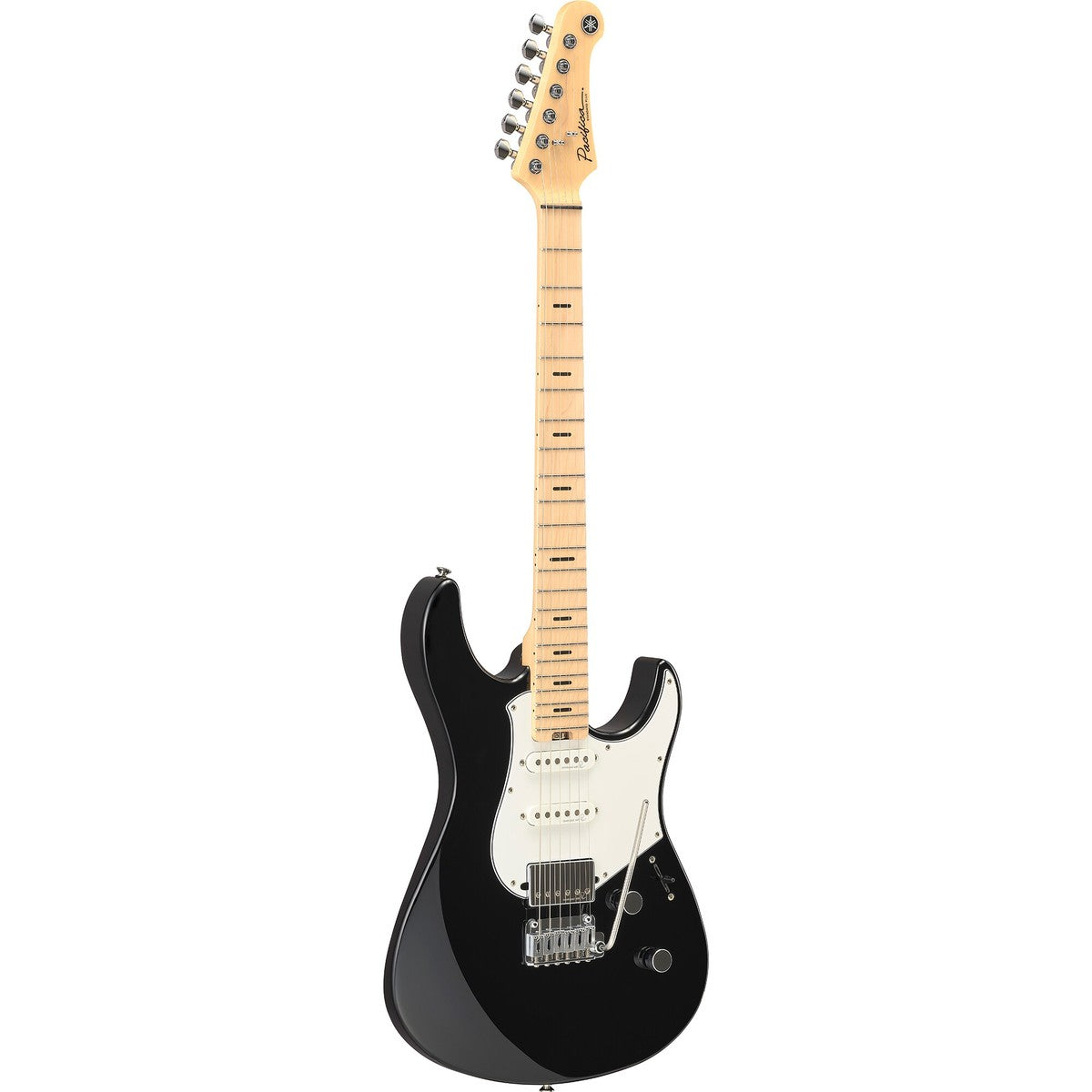 Guitarra eléctrica Yamaha PACS+12M Pacifica Standard Plus maple negro vista en ángulo | Armonía Musical México