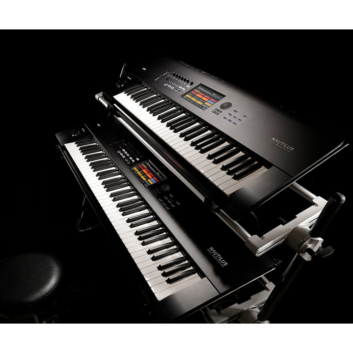 Korg NAUTILUS 73 vista frontal angulo | Armonía Musical México