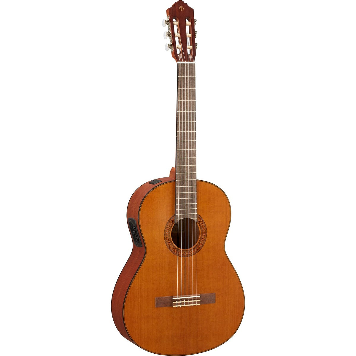 Guitarra clásica electroacústica Yamaha CGX122MC cedro vista angular | Armonía Musical México