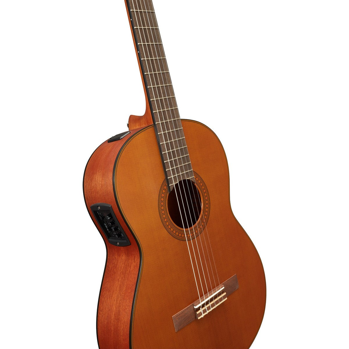 Guitarra clásica electroacústica Yamaha CGX122MC cedro vista de perfil | Armonía Musical México