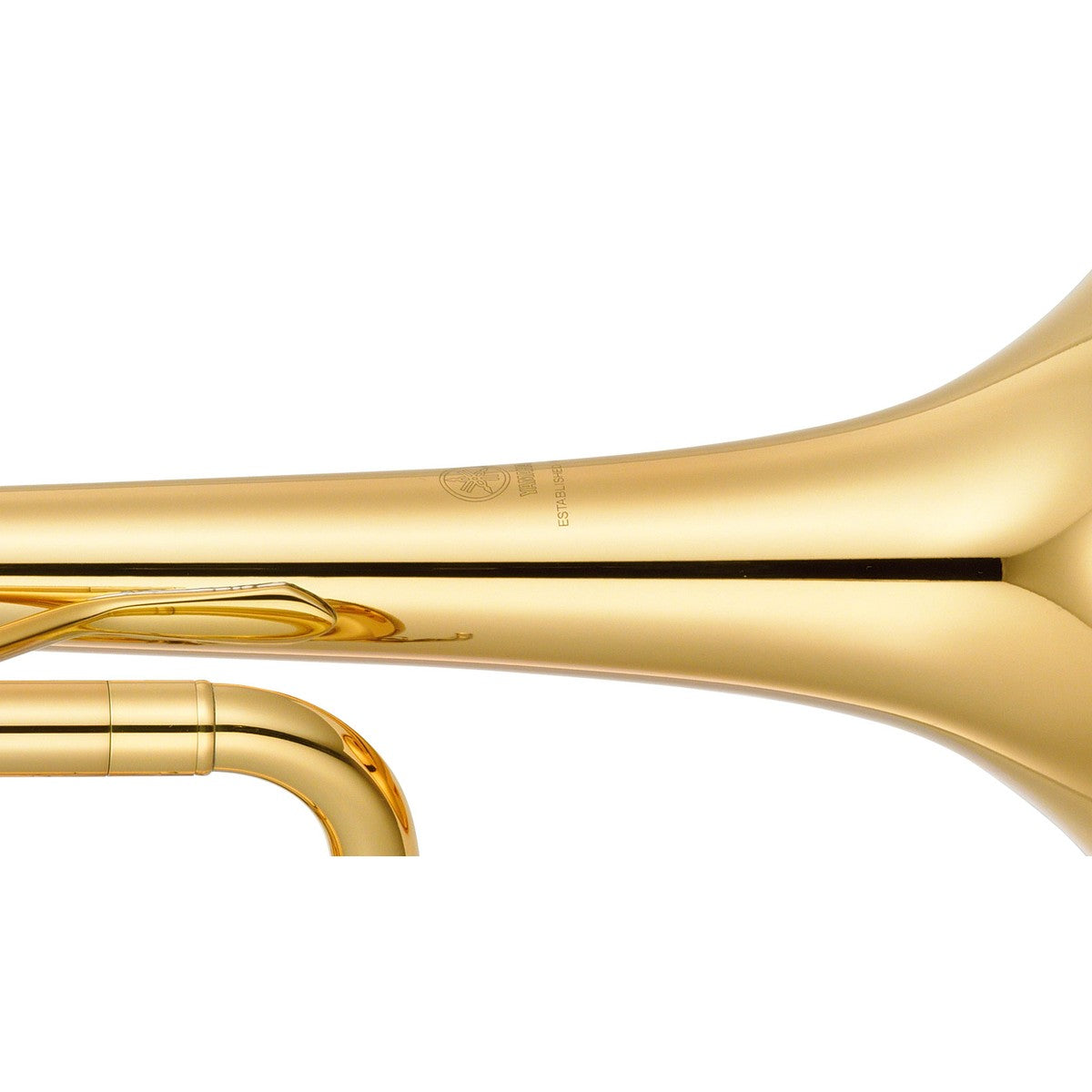 Trompeta Yamaha YTR-2330 Bb laqueada detalle boquilla y tubo principal | Armonía Musical México